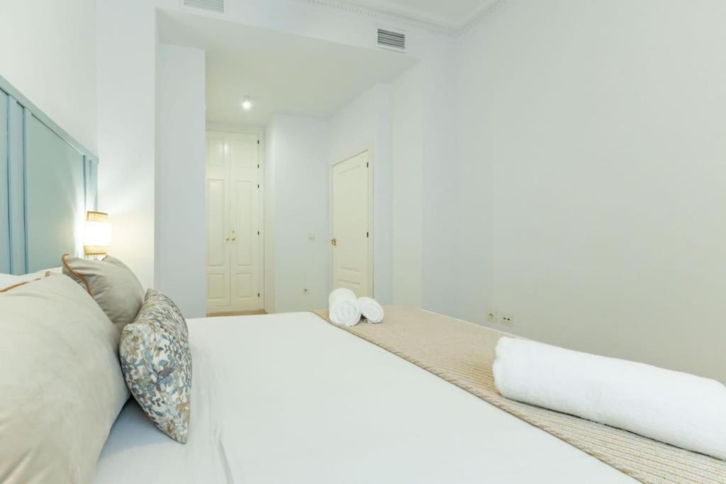 Imperial Central Suite By Valcambre Σεβίλλη Εξωτερικό φωτογραφία