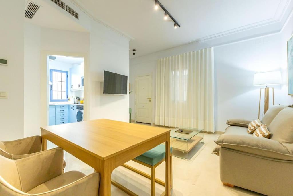 Imperial Central Suite By Valcambre Σεβίλλη Εξωτερικό φωτογραφία